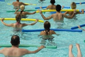 Studie: Kein Brustschwimmen nach Hüft-OP