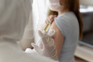 Grippeimpfung auch während der Coronapandemie relevant für Heilmittelpraxen